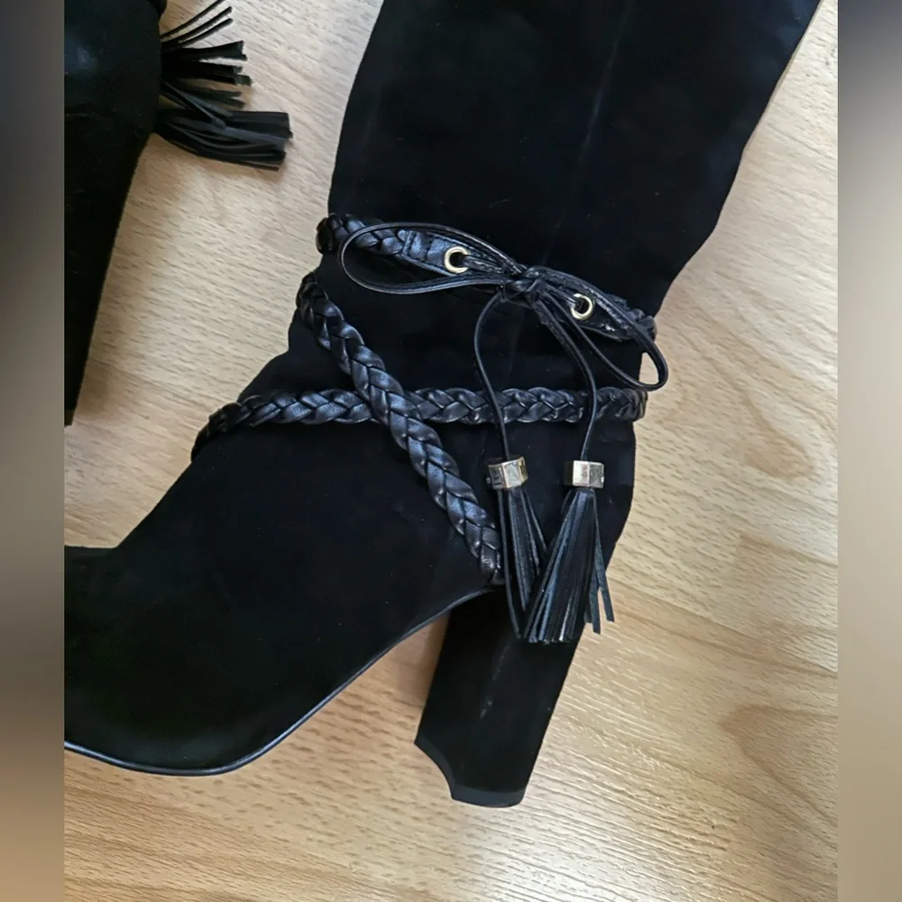 Louise et Cie Suede Boots - Picture 2 of 4